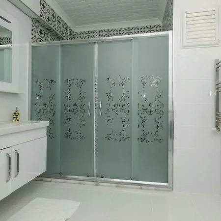 أجنحة جولدن ستار ترابزون